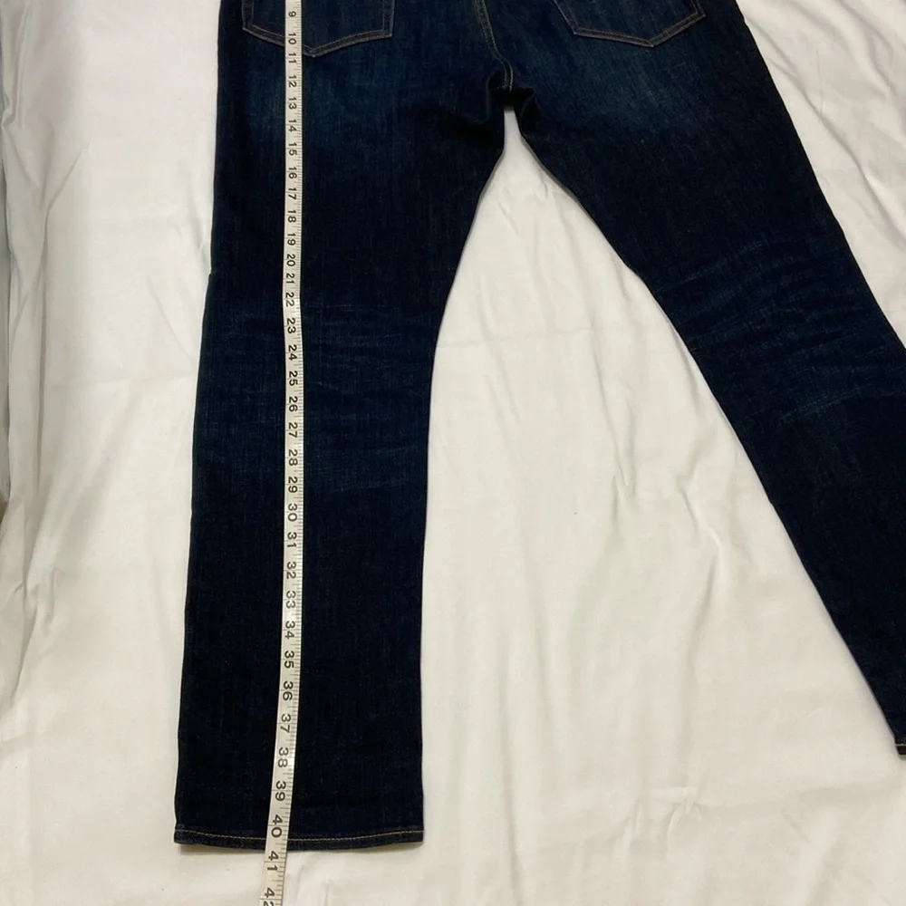 J CREW MEN MERCANTILE FLEX STRAIGHT BLUE JEANS. SIZE- 34,30